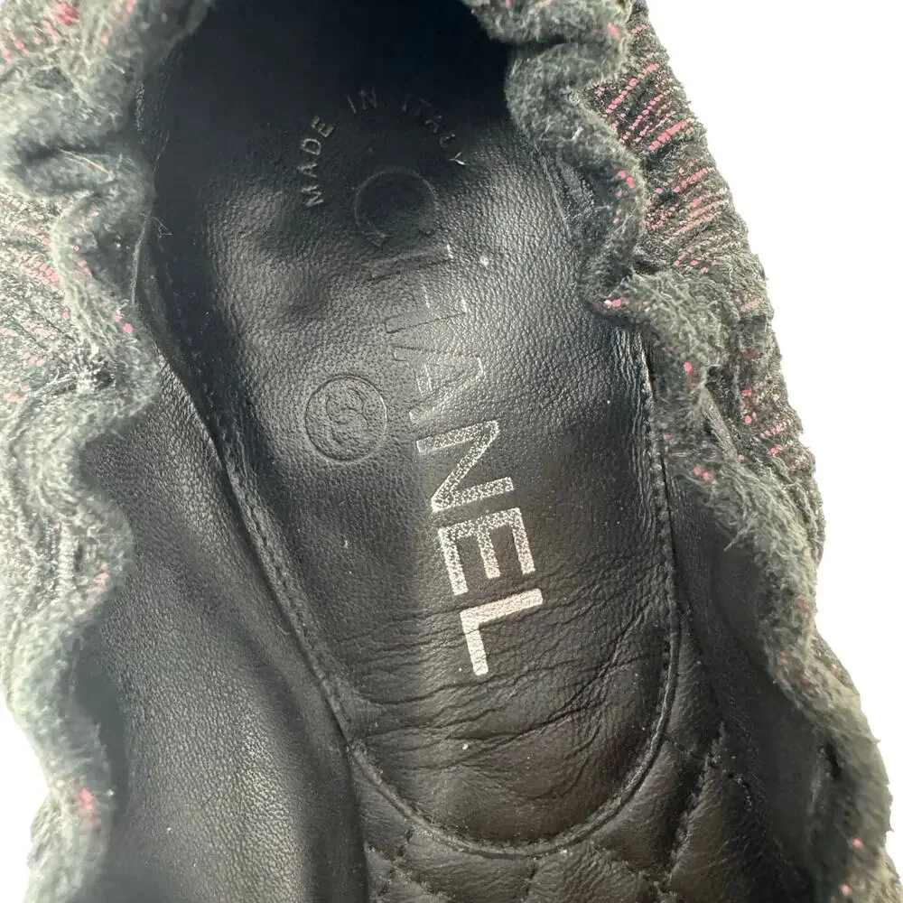 Chanel Black Fabric Ballet Flats with Pink Lurex Thread CC Logo 36.5 Rare Runway